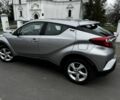 Серый Тойота C-HR, объемом двигателя 0.12 л и пробегом 111 тыс. км за 16500 $, фото 3 на Automoto.ua