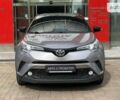 Серый Тойота C-HR, объемом двигателя 1.99 л и пробегом 152 тыс. км за 18837 $, фото 4 на Automoto.ua