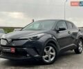 Серый Тойота C-HR, объемом двигателя 1.2 л и пробегом 108 тыс. км за 19290 $, фото 1 на Automoto.ua