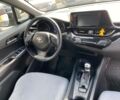 Серый Тойота C-HR, объемом двигателя 1.8 л и пробегом 109 тыс. км за 18600 $, фото 11 на Automoto.ua