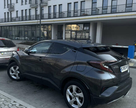 Серый Тойота C-HR, объемом двигателя 1.2 л и пробегом 106 тыс. км за 21400 $, фото 7 на Automoto.ua