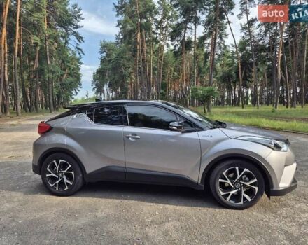Серый Тойота C-HR, объемом двигателя 1.8 л и пробегом 150 тыс. км за 23500 $, фото 6 на Automoto.ua