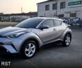 Сірий Тойота C-HR, об'ємом двигуна 1.2 л та пробігом 53 тис. км за 19999 $, фото 3 на Automoto.ua
