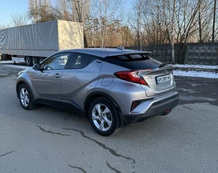 Серый Тойота C-HR, объемом двигателя 1.2 л и пробегом 117 тыс. км за 16500 $, фото 4 на Automoto.ua