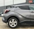 Серый Тойота C-HR, объемом двигателя 1.2 л и пробегом 108 тыс. км за 19290 $, фото 8 на Automoto.ua
