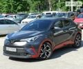 Серый Тойота C-HR, объемом двигателя 1.99 л и пробегом 93 тыс. км за 21300 $, фото 2 на Automoto.ua