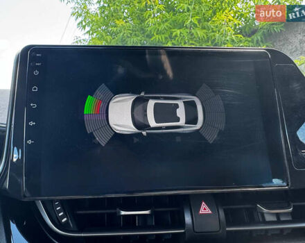 Серый Тойота C-HR, объемом двигателя 1.99 л и пробегом 92 тыс. км за 19500 $, фото 15 на Automoto.ua