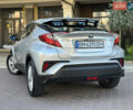 Серый Тойота C-HR, объемом двигателя 1.8 л и пробегом 90 тыс. км за 19700 $, фото 11 на Automoto.ua