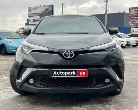 Сірий Тойота C-HR, об'ємом двигуна 1.2 л та пробігом 108 тис. км за 19290 $, фото 1 на Automoto.ua