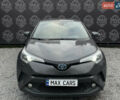 Серый Тойота C-HR, объемом двигателя 2 л и пробегом 115 тыс. км за 16900 $, фото 1 на Automoto.ua