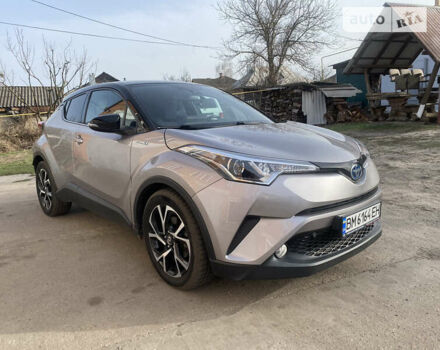 Серый Тойота C-HR, объемом двигателя 1.8 л и пробегом 112 тыс. км за 22801 $, фото 2 на Automoto.ua