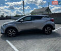 Серый Тойота C-HR, объемом двигателя 1.99 л и пробегом 92 тыс. км за 21300 $, фото 3 на Automoto.ua