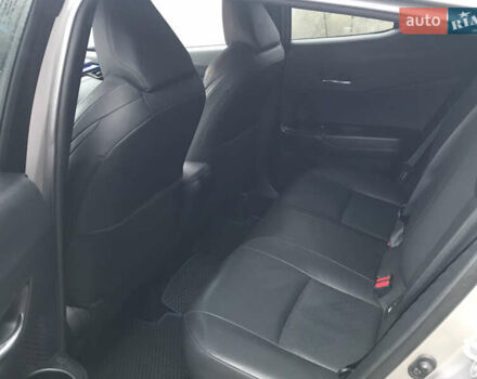 Серый Тойота C-HR, объемом двигателя 1.8 л и пробегом 69 тыс. км за 20700 $, фото 22 на Automoto.ua