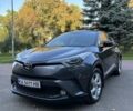 Серый Тойота C-HR, объемом двигателя 1.2 л и пробегом 112 тыс. км за 16800 $, фото 1 на Automoto.ua