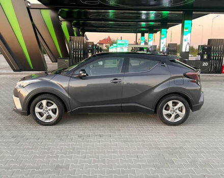 Серый Тойота C-HR, объемом двигателя 1.2 л и пробегом 143 тыс. км за 17200 $, фото 4 на Automoto.ua