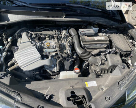 Сірий Тойота C-HR, об'ємом двигуна 1.2 л та пробігом 82 тис. км за 18700 $, фото 6 на Automoto.ua