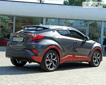 Серый Тойота C-HR, объемом двигателя 1.99 л и пробегом 93 тыс. км за 21300 $, фото 6 на Automoto.ua