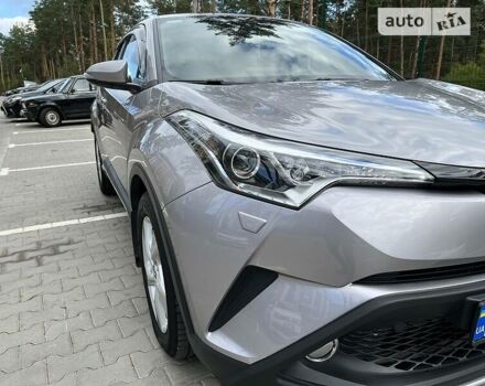 Сірий Тойота C-HR, об'ємом двигуна 1.2 л та пробігом 39 тис. км за 21900 $, фото 36 на Automoto.ua