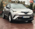 Серый Тойота C-HR, объемом двигателя 1.8 л и пробегом 69 тыс. км за 20700 $, фото 1 на Automoto.ua