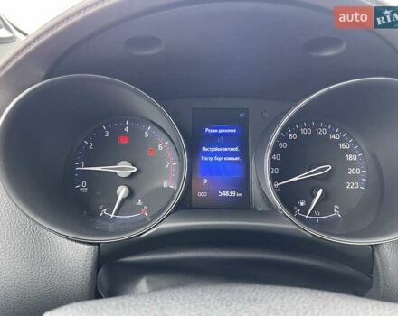 Серый Тойота C-HR, объемом двигателя 1.2 л и пробегом 55 тыс. км за 23200 $, фото 35 на Automoto.ua