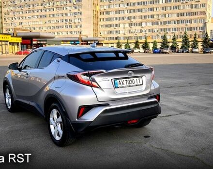 Сірий Тойота C-HR, об'ємом двигуна 1.2 л та пробігом 53 тис. км за 19999 $, фото 2 на Automoto.ua