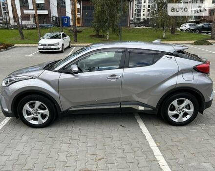 Сірий Тойота C-HR, об'ємом двигуна 1.2 л та пробігом 39 тис. км за 21900 $, фото 8 на Automoto.ua