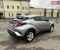 Серый Тойота C-HR, объемом двигателя 1.2 л и пробегом 93 тыс. км за 19950 $, фото 4 на Automoto.ua