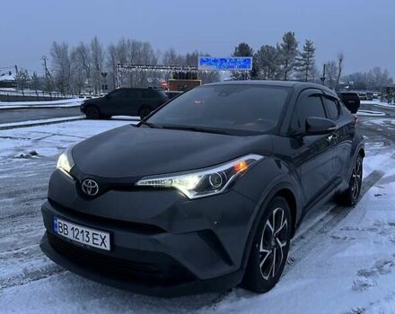 Сірий Тойота C-HR, об'ємом двигуна 1.99 л та пробігом 105 тис. км за 18000 $, фото 3 на Automoto.ua