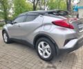 Серый Тойота C-HR, объемом двигателя 0.12 л и пробегом 80 тыс. км за 17100 $, фото 4 на Automoto.ua