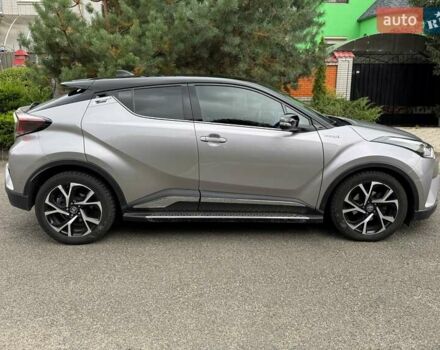 Сірий Тойота C-HR, об'ємом двигуна 1.8 л та пробігом 90 тис. км за 23400 $, фото 17 на Automoto.ua