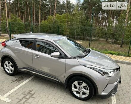 Сірий Тойота C-HR, об'ємом двигуна 1.2 л та пробігом 39 тис. км за 21900 $, фото 19 на Automoto.ua