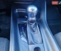 Серый Тойота C-HR, объемом двигателя 2 л и пробегом 117 тыс. км за 15300 $, фото 15 на Automoto.ua