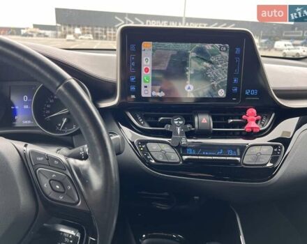 Серый Тойота C-HR, объемом двигателя 1.2 л и пробегом 55 тыс. км за 23200 $, фото 18 на Automoto.ua