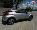 Серый Тойота C-HR, объемом двигателя 1.99 л и пробегом 92 тыс. км за 21300 $, фото 1 на Automoto.ua