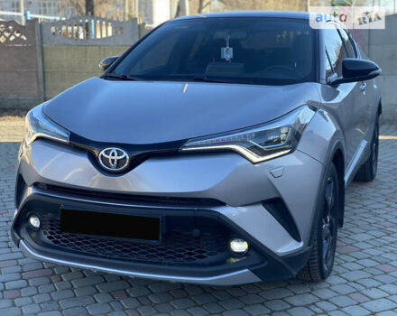 Сірий Тойота C-HR, об'ємом двигуна 1.2 л та пробігом 96 тис. км за 20900 $, фото 9 на Automoto.ua