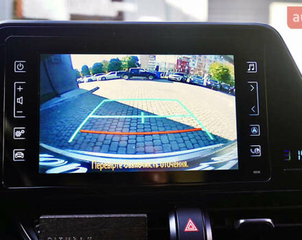 Серый Тойота C-HR, объемом двигателя 1.2 л и пробегом 89 тыс. км за 18500 $, фото 30 на Automoto.ua