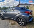 Серый Тойота C-HR, объемом двигателя 2 л и пробегом 117 тыс. км за 15300 $, фото 7 на Automoto.ua
