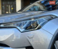 Серый Тойота C-HR, объемом двигателя 1.8 л и пробегом 90 тыс. км за 19999 $, фото 10 на Automoto.ua