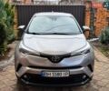 Серый Тойота C-HR, объемом двигателя 2 л и пробегом 67 тыс. км за 17300 $, фото 4 на Automoto.ua