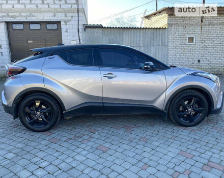 Сірий Тойота C-HR, об'ємом двигуна 1.2 л та пробігом 96 тис. км за 20900 $, фото 7 на Automoto.ua