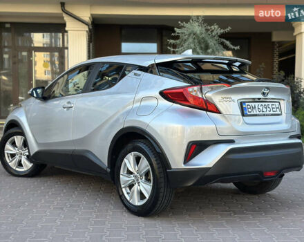 Серый Тойота C-HR, объемом двигателя 1.8 л и пробегом 90 тыс. км за 19700 $, фото 13 на Automoto.ua
