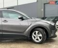 Серый Тойота C-HR, объемом двигателя 1.2 л и пробегом 108 тыс. км за 19290 $, фото 10 на Automoto.ua
