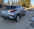 Серый Тойота C-HR, объемом двигателя 1.2 л и пробегом 117 тыс. км за 16500 $, фото 6 на Automoto.ua