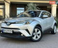 Серый Тойота C-HR, объемом двигателя 1.8 л и пробегом 90 тыс. км за 19999 $, фото 6 на Automoto.ua