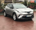 Серый Тойота C-HR, объемом двигателя 1.8 л и пробегом 69 тыс. км за 20700 $, фото 28 на Automoto.ua