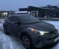 Сірий Тойота C-HR, об'ємом двигуна 1.99 л та пробігом 105 тис. км за 18000 $, фото 2 на Automoto.ua