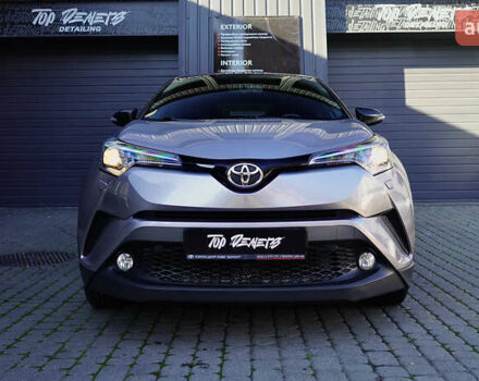 Серый Тойота C-HR, объемом двигателя 1.2 л и пробегом 89 тыс. км за 18500 $, фото 4 на Automoto.ua