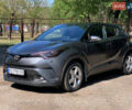 Серый Тойота C-HR, объемом двигателя 1.2 л и пробегом 66 тыс. км за 18400 $, фото 1 на Automoto.ua
