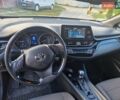 Серый Тойота C-HR, объемом двигателя 2 л и пробегом 117 тыс. км за 15300 $, фото 11 на Automoto.ua