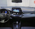 Серый Тойота C-HR, объемом двигателя 1.2 л и пробегом 89 тыс. км за 18500 $, фото 23 на Automoto.ua
